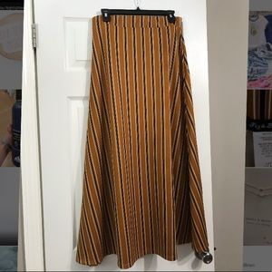 Maxi skirt